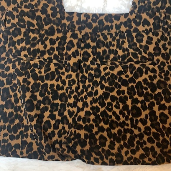 Old Navy Mid-Rise Harper Ankle Pant- Leopard Print - Picture 6 of 9